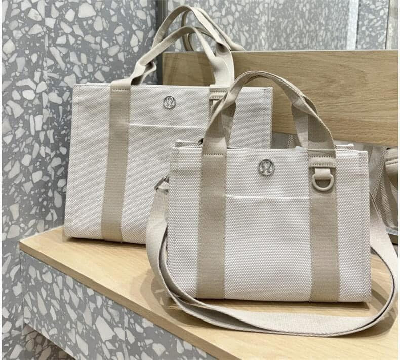 Lulu 2 tone canvas tote