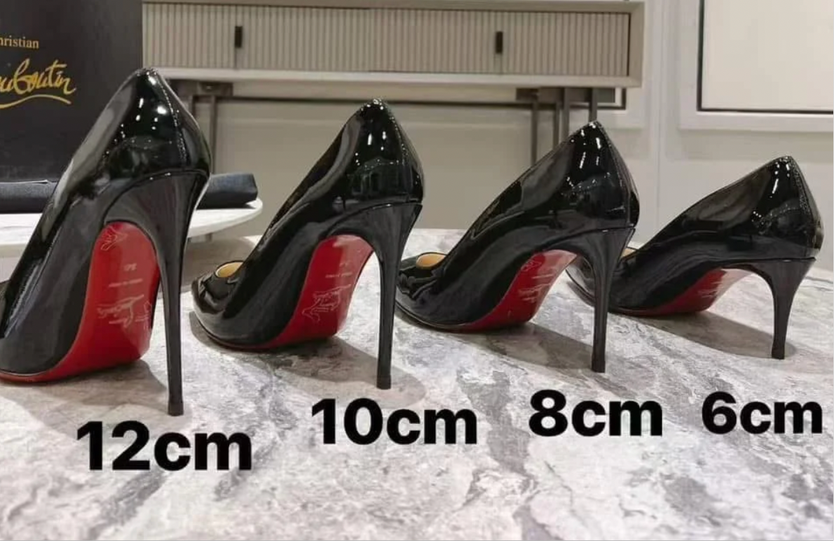 CL red bottom closed toe heels