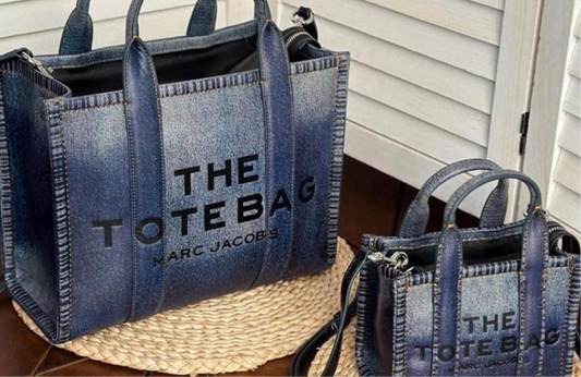 Mirror q tote bag