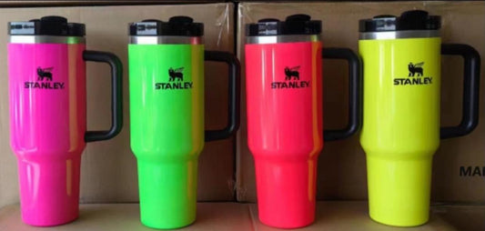 Stan neon cups
