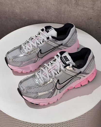 Silver/pink vomero