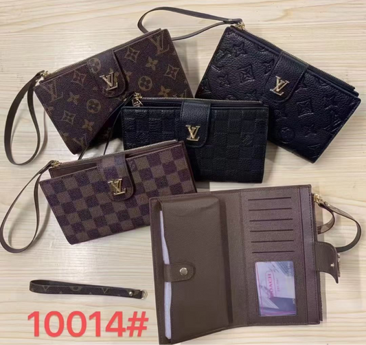 Wristlet wallet