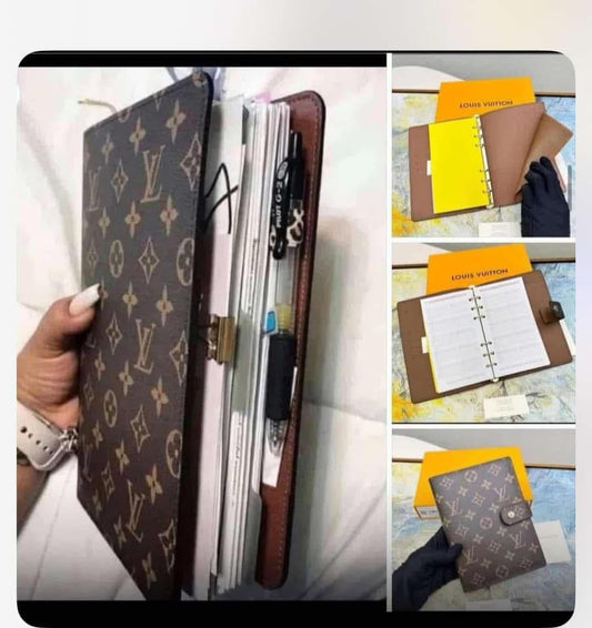 L planner booklet
