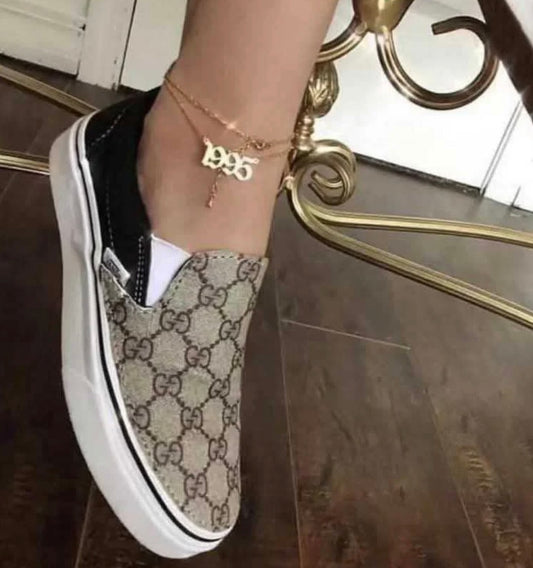 G Vans
