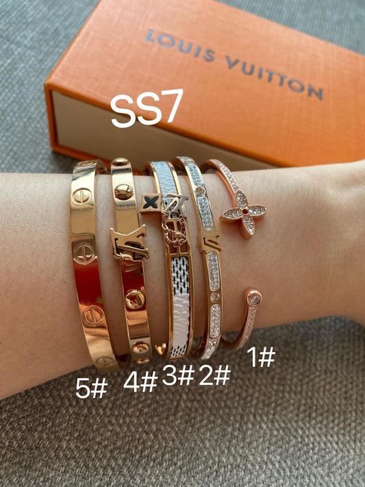 L bracelets