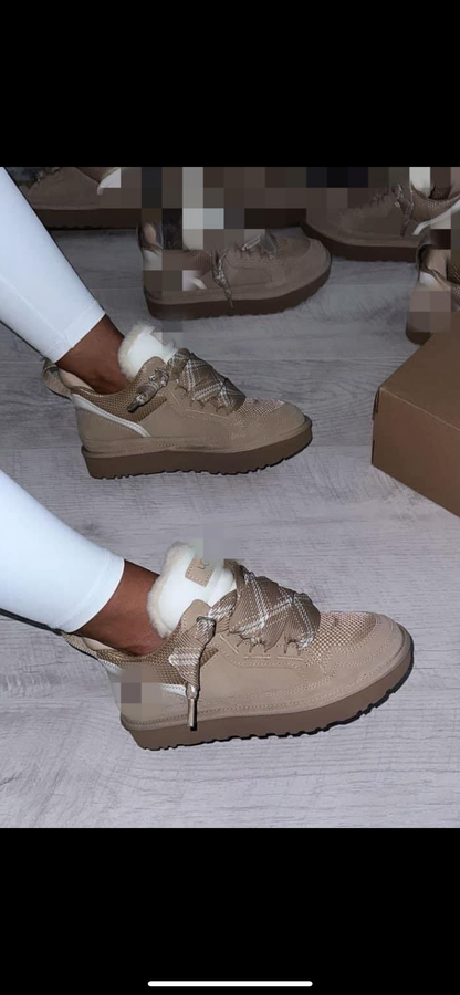 U shoes