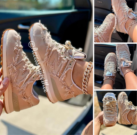 Miu distressed NB